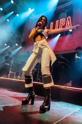 dualipa_0002.jpg