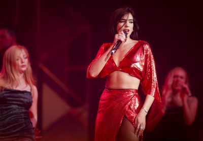 dualipa_0001.jpg