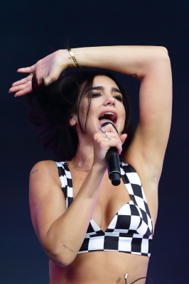 dualipa_0002.png