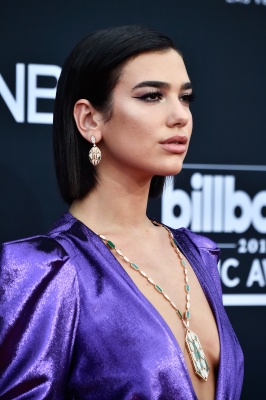 dualipa_0011.jpg