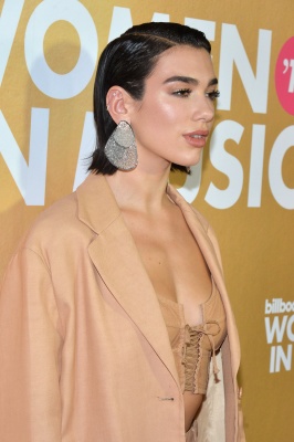 dualipa_0103.jpg