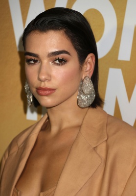 dualipa_0206.jpg