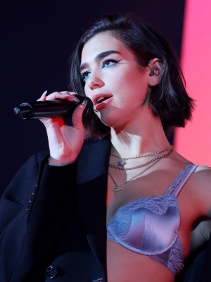 dualipa_0005.jpg