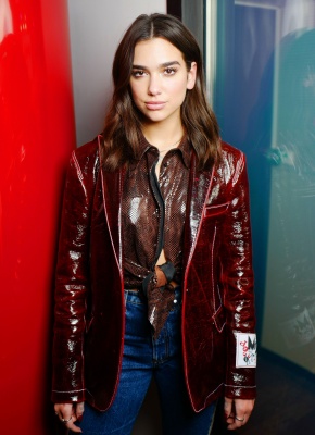 dualipa_0003.jpg