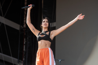 dualipa_0012.png