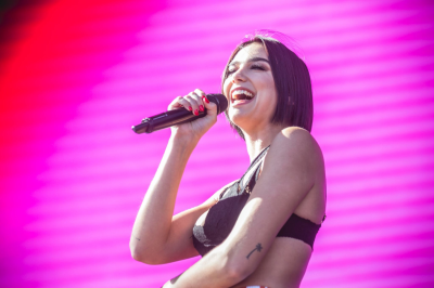 dualipa_0015.png