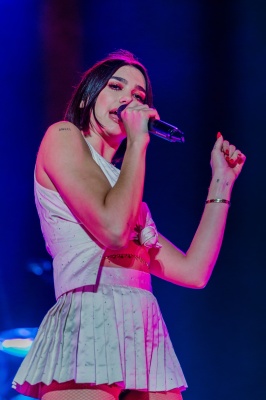 dualipa_0009.jpg