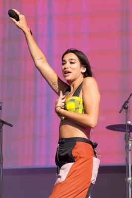 dualipa_0003.jpg