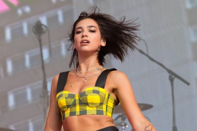 dualipa_0005.jpg