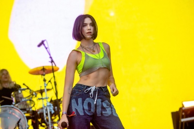 dualipa_0002.jpg