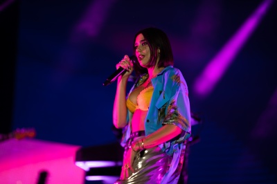 dualipa_0005.jpg