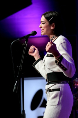 dualipa_0007.jpg