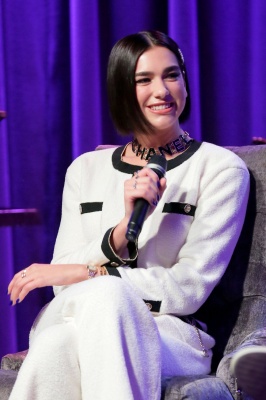 dualipa_0010.jpg