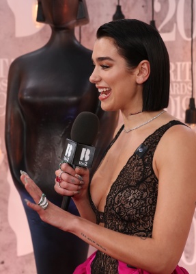 dualipa_0015.jpg