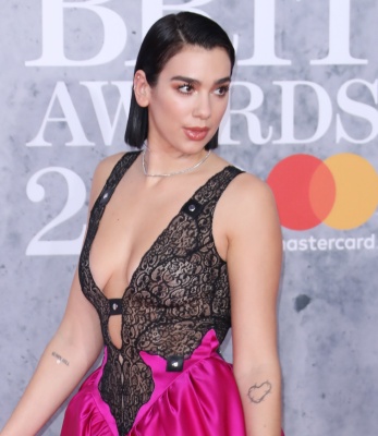 dualipa_0101.jpg