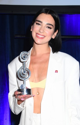 dualipa_0008.jpg