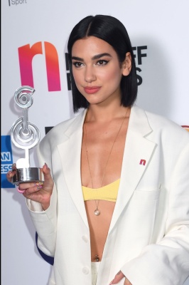 dualipa_0014.jpg