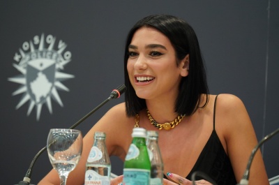 dualipa_0002.jpg