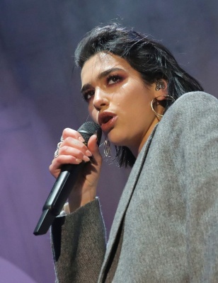 dualipa_0006.jpg