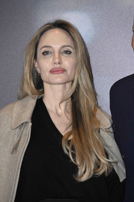 angelina_0056.jpg