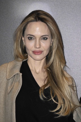 angelina_0071.jpg