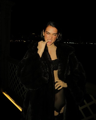 dualipa_0013.jpg