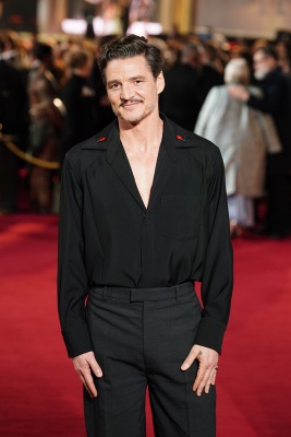 Pedro-Pascal-001.jpg