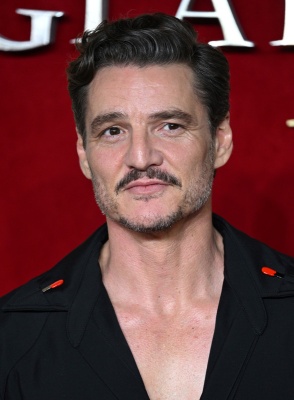 Pedro-Pascal-024.jpg