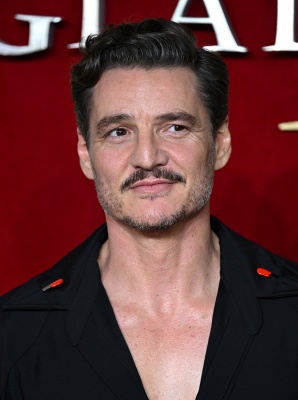 Pedro-Pascal-027.jpg