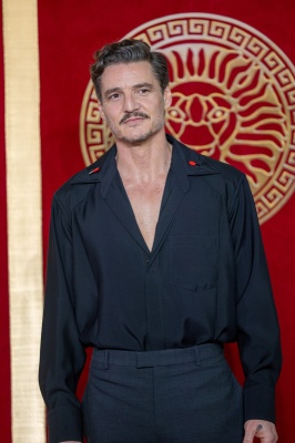 Pedro-Pascal-135.jpg