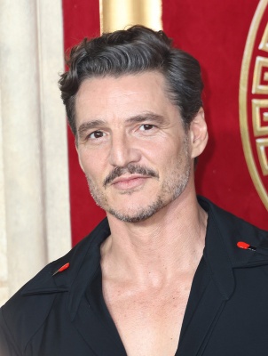 Pedro-Pascal-194.jpg