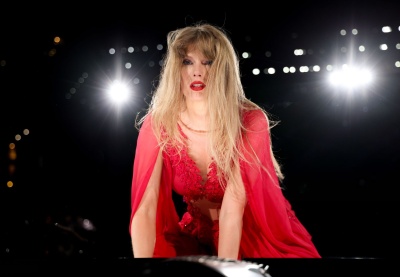 taylor_0012.jpg