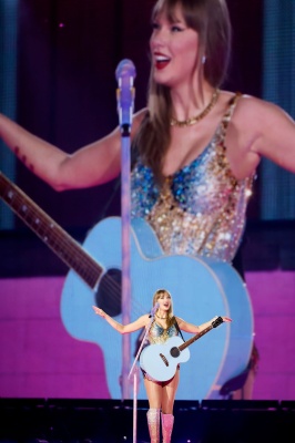 taylor_0008.jpg
