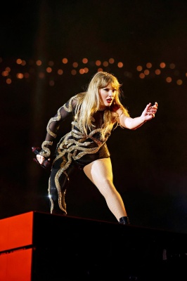 taylor_0038.jpg