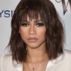 Zendaya-27-15.jpg