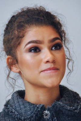 zendaya_0003.jpg