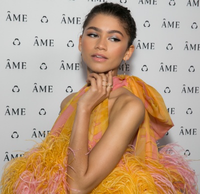 91123670_zendaya_13122018_02.jpg