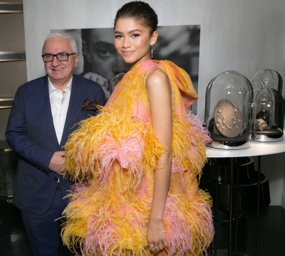 91123685_zendaya_13122018_07.jpg