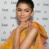 91123672_zendaya_13122018_03.jpg