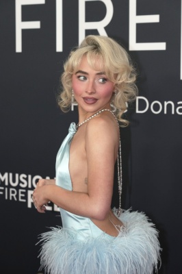 sabrina_0931.jpg