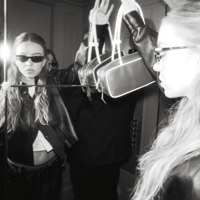 s_0012.jpg