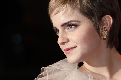 50065_mEmmaWatson_BAFTAAwardsLondon13thFeb20112_122_375lo.jpg