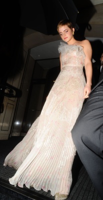 50092_sEmmaWatson_BAFTAAwardsLondon13thFeb20114_122_435lo.jpg