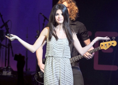 goddessgomez_0008.jpg