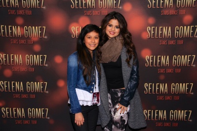 goddessgomez_0100.jpg