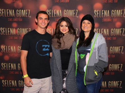 goddessgomez_0174.jpg