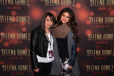 goddessgomez_0203.jpg