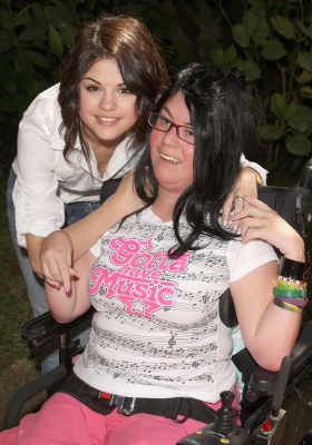 goddessgomez_0073.jpg