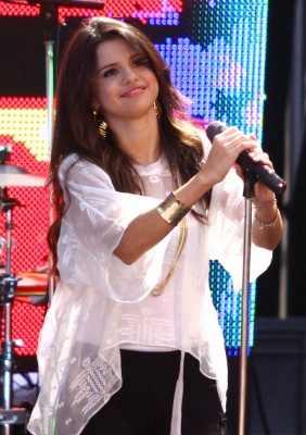 goddessgomez_0008.jpg