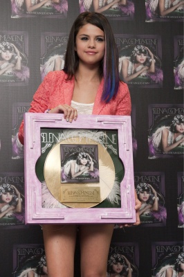 goddessgomez_0019.jpg